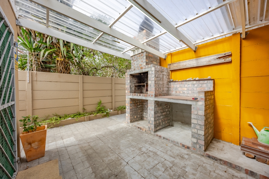 3 Bedroom Property for Sale in Milnerton Central Western Cape